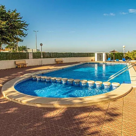 2 Bedroom Awesome In