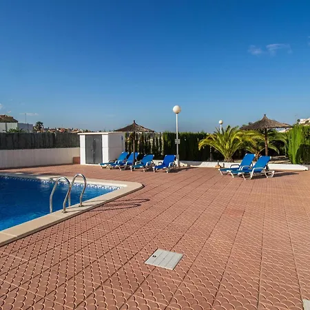 2 Bedroom Awesome In *
